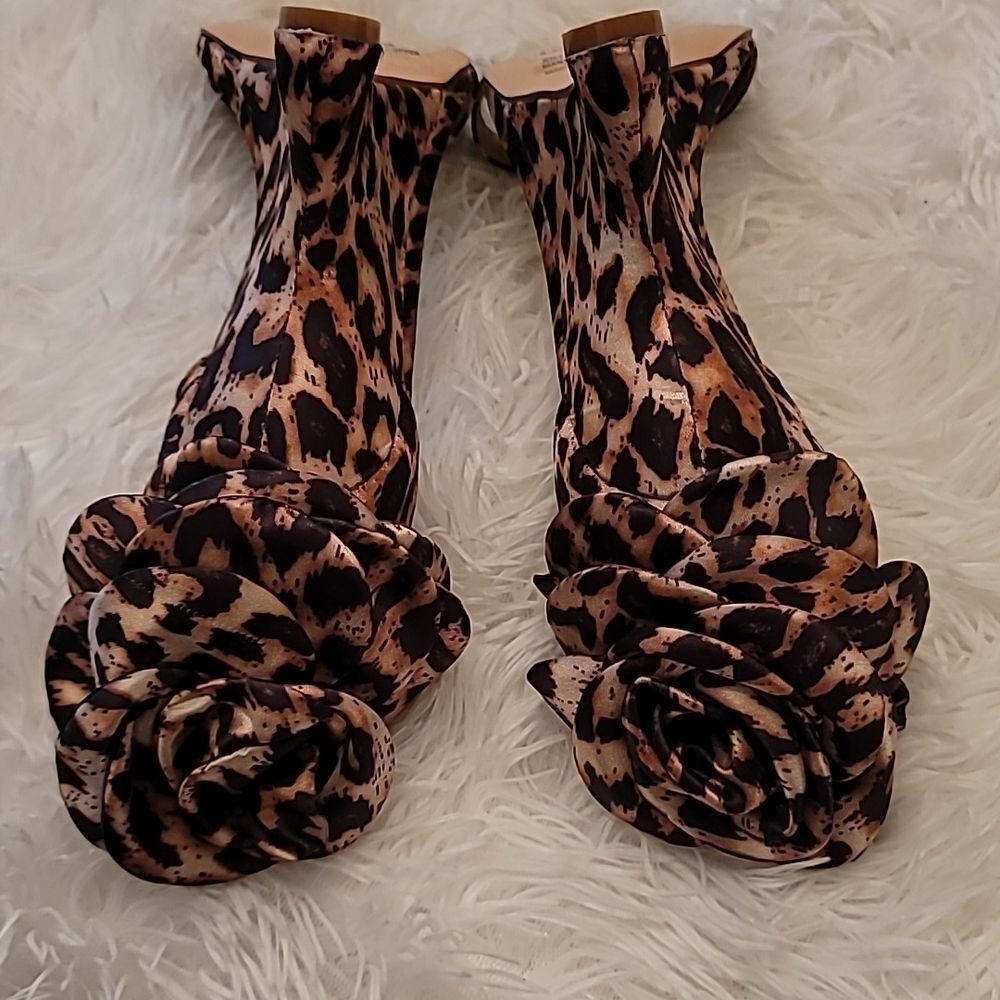 Lemonade Leopard Print Wedge Sandals with Rose - Picture 13 of 15